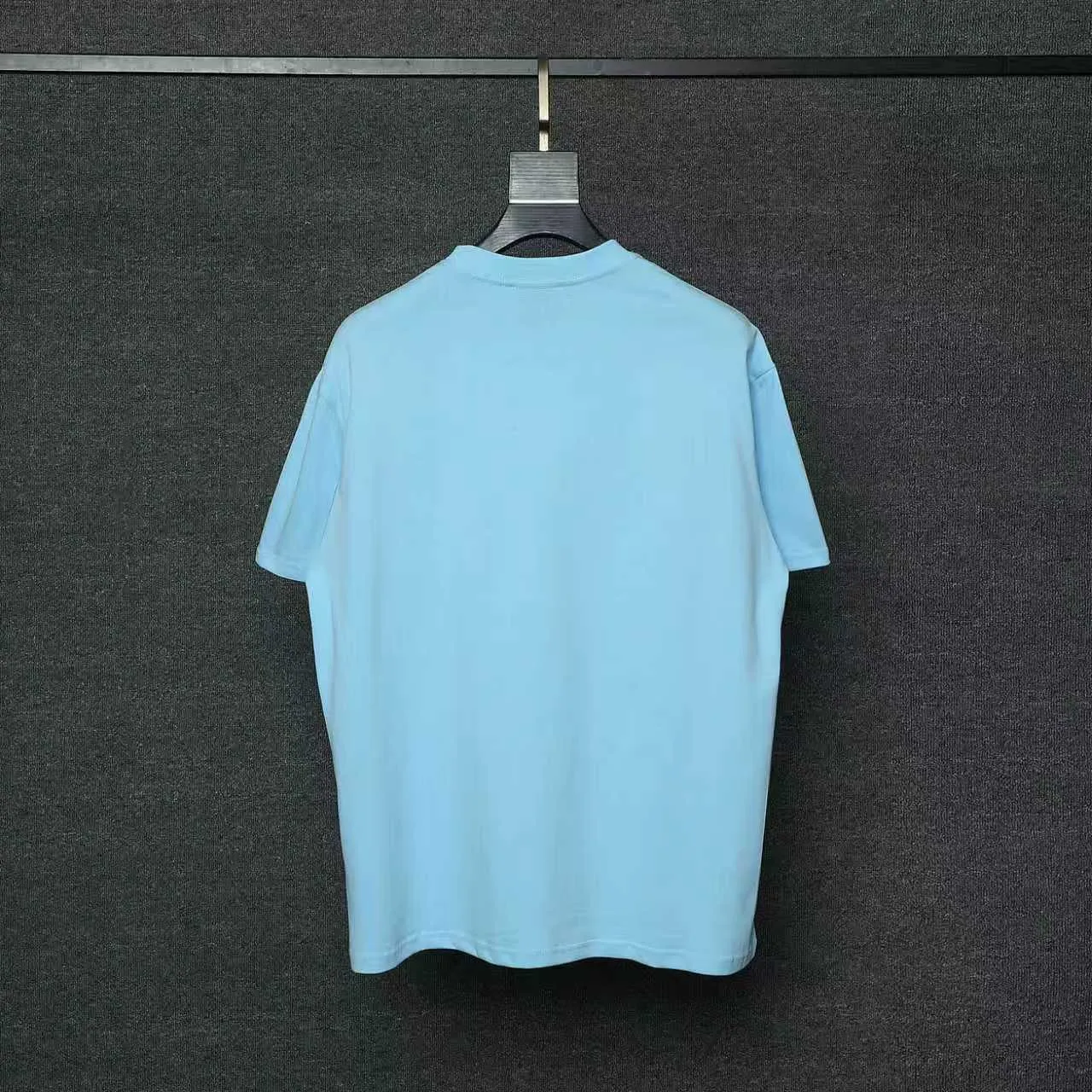 26ss CASABLANCA original printing process short-sleeved T-shirt original development using high-density double yarn pure cotton fabric upper body soft and comfortable color Black White Dark Green color Orange Pink Blue Royal Blue color cigarette powder 8 colors Sizes S M L XL